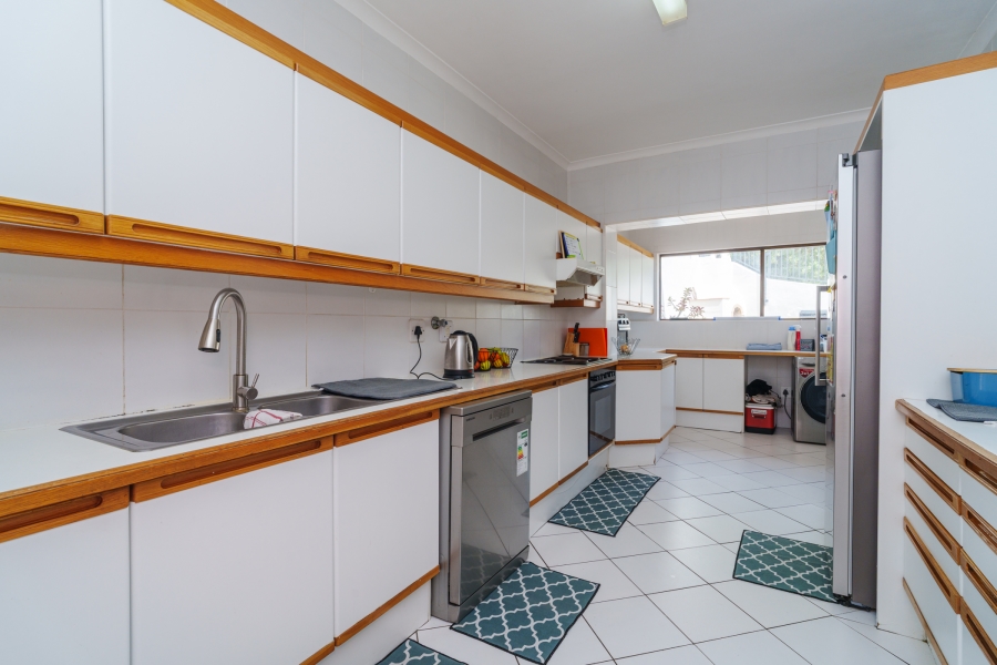 4 Bedroom Property for Sale in Northshore Western Cape